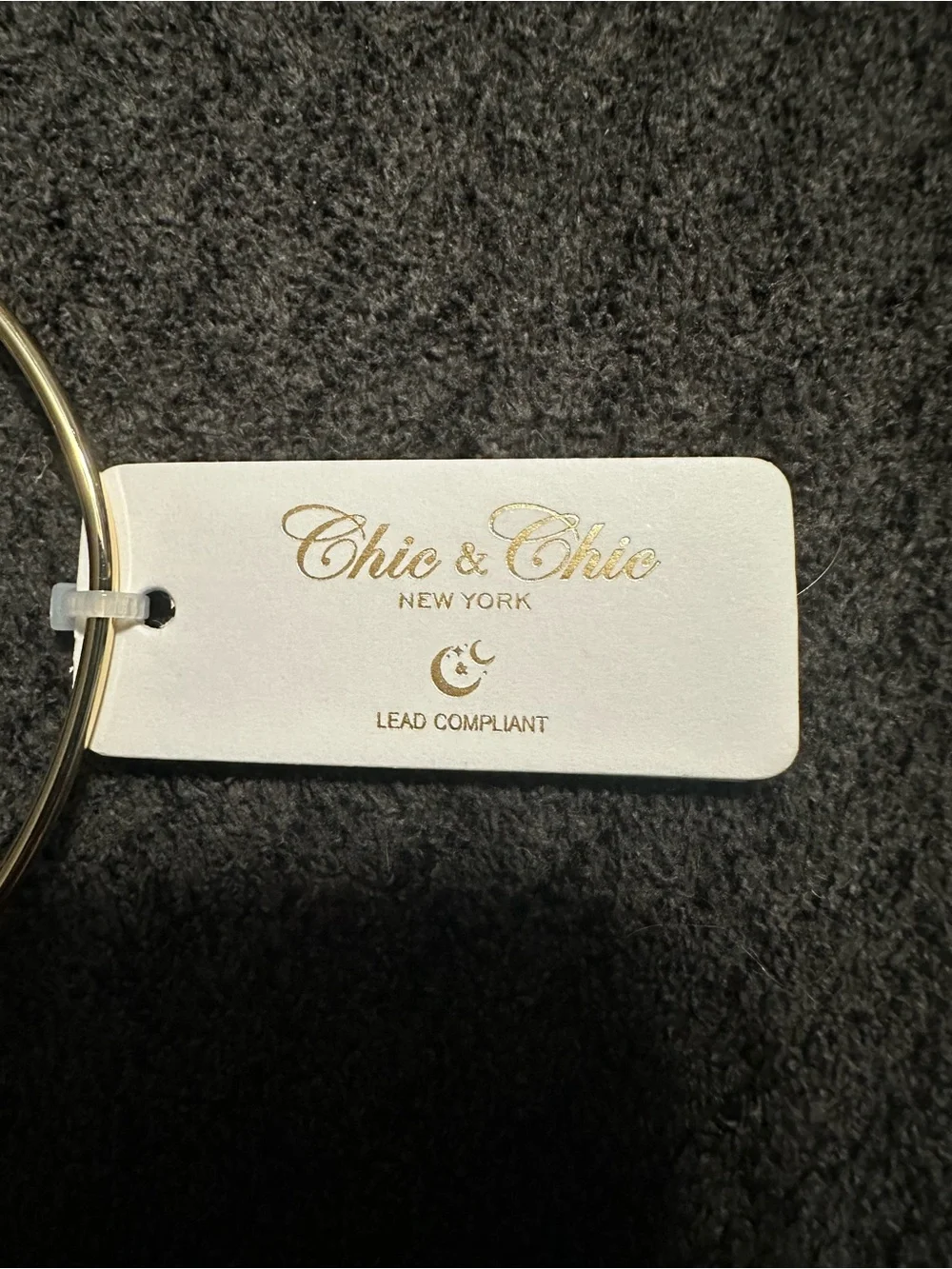 Chic & Chic elegant gold